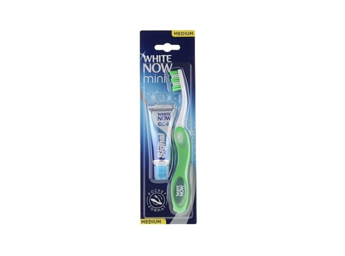 SIGNAL WHITE NOW MINI TANDPASTA 16 ML + TANDENBORSTEL MEDIUM (ASSORTIE)