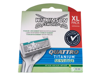 WILKINSON VERVANGMESJES 5ST XL PACK QUATTRO TITANIUM SENSITIVE (4 MESSEN)
